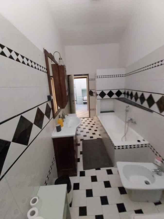 Whole Holiday Home Apartment Splendid Civitavecchia Da Pamino & Priscilla Luaran gambar
