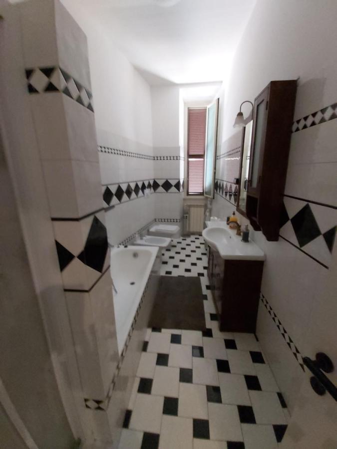 Whole Holiday Home Apartment Splendid Civitavecchia Da Pamino & Priscilla Luaran gambar