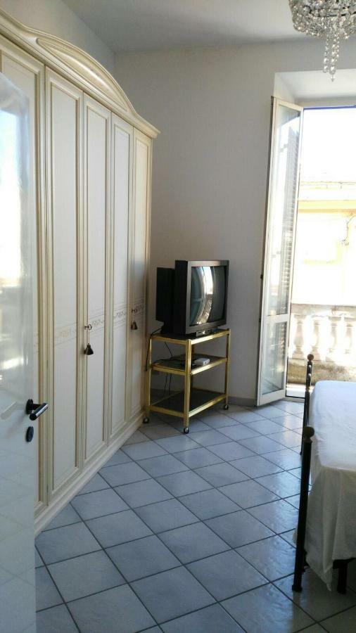 Whole Holiday Home Apartment Splendid Civitavecchia Da Pamino & Priscilla Luaran gambar