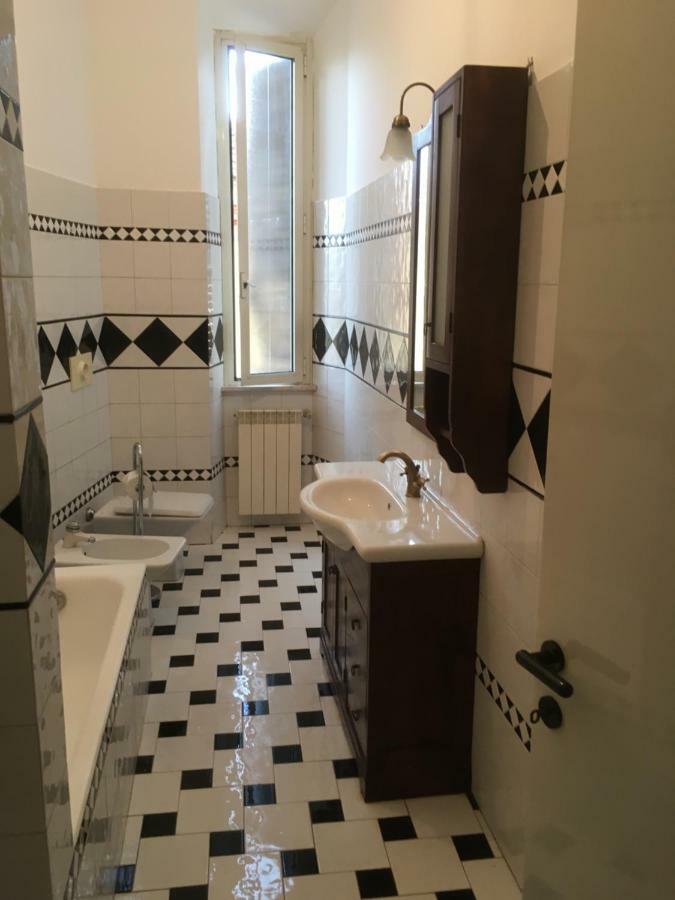 Whole Holiday Home Apartment Splendid Civitavecchia Da Pamino & Priscilla Luaran gambar