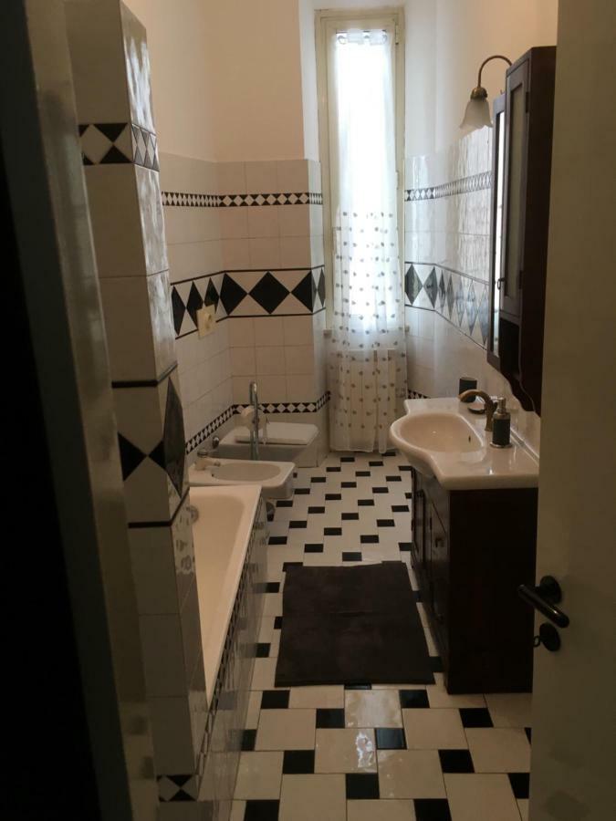 Whole Holiday Home Apartment Splendid Civitavecchia Da Pamino & Priscilla Luaran gambar